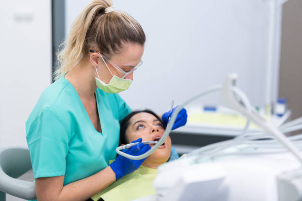 Best Emergency Wisdom Teeth Removal in Brookridge, FL